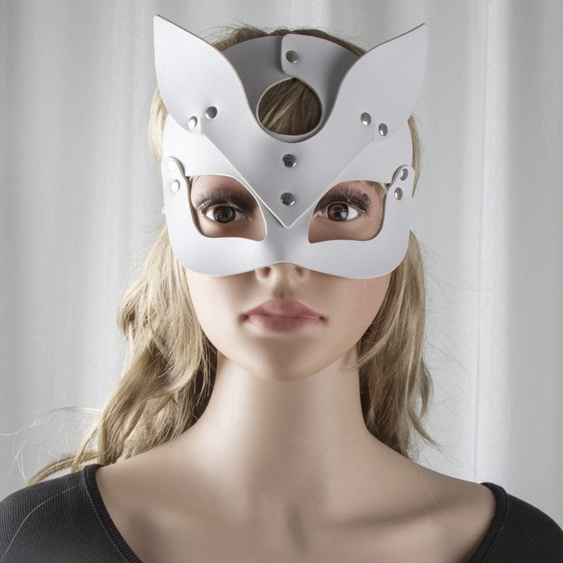 Seductive Fox Face Mask โ Mystery & Desire