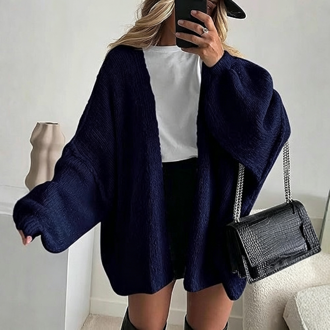 Women’s Chunky Knit Cardigan – Relaxed Fit
