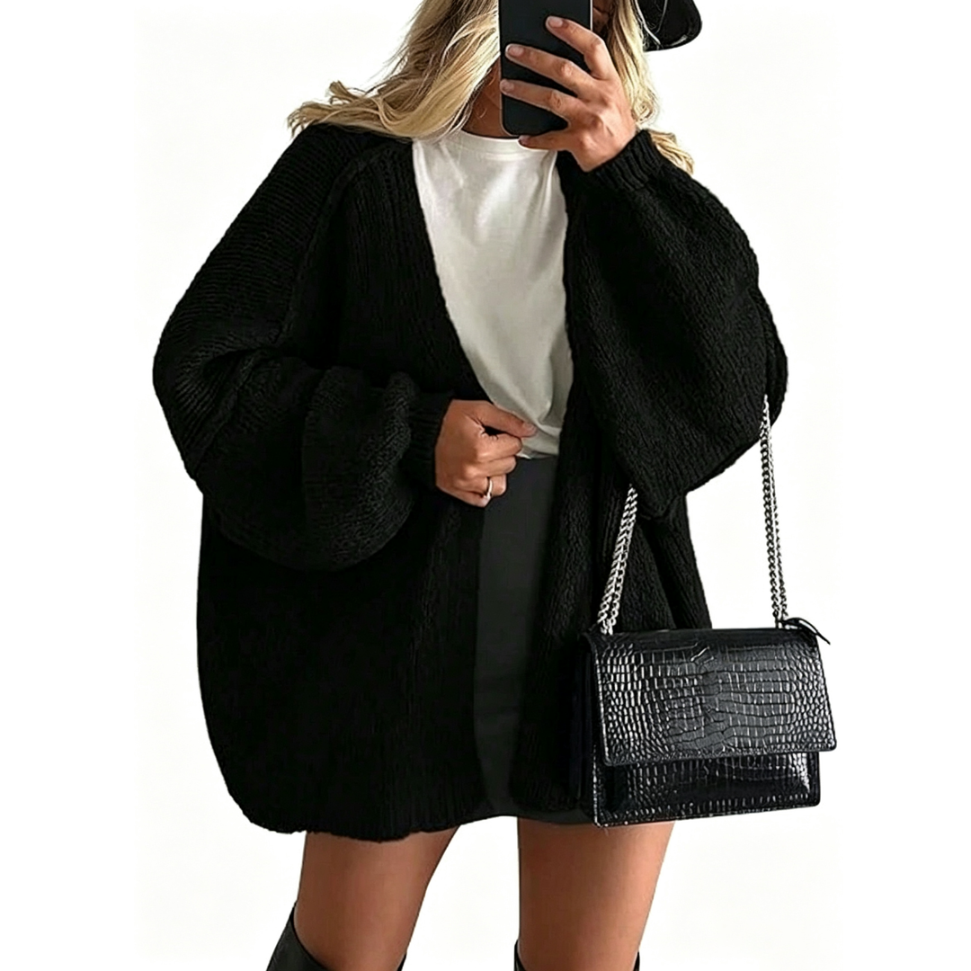 Women’s Chunky Knit Cardigan – Relaxed Fit