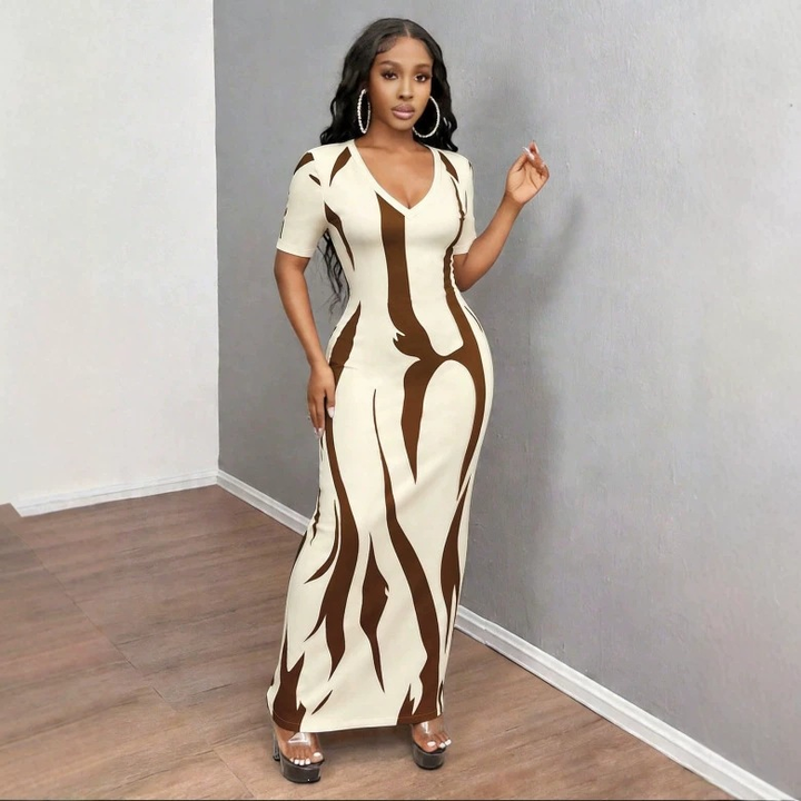 Color-blocked fitted long dress