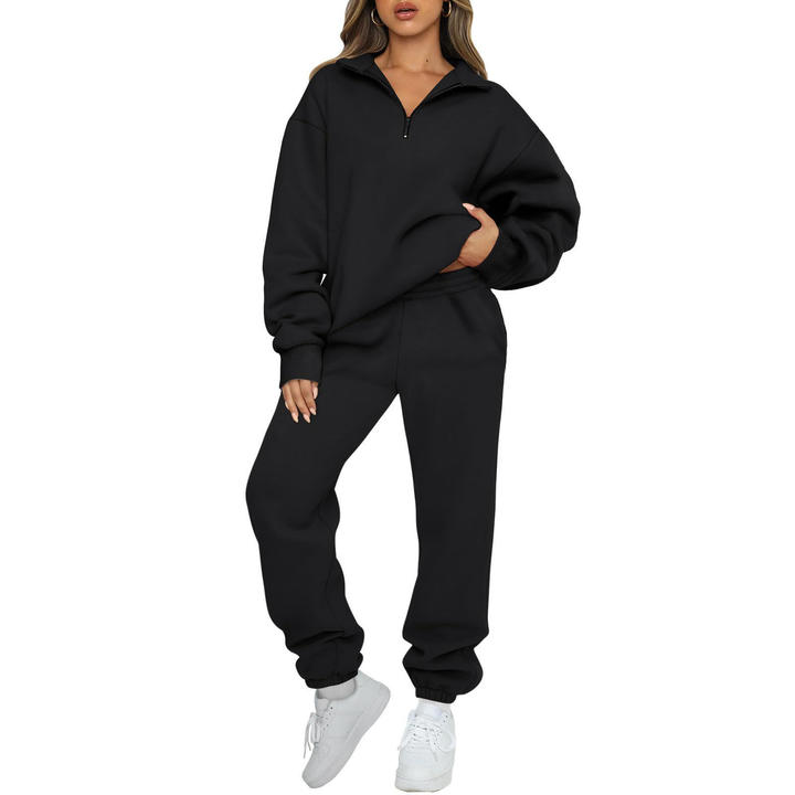 Hoodie and jogging pants tracksuit