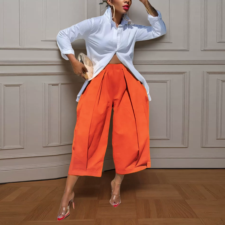 Loose-fitting cropped pants