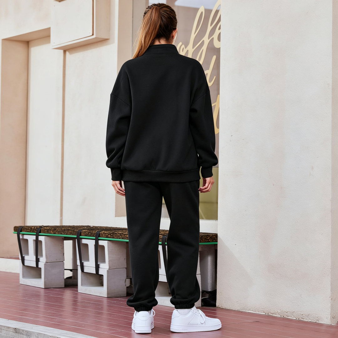 Hoodie and jogging pants tracksuit
