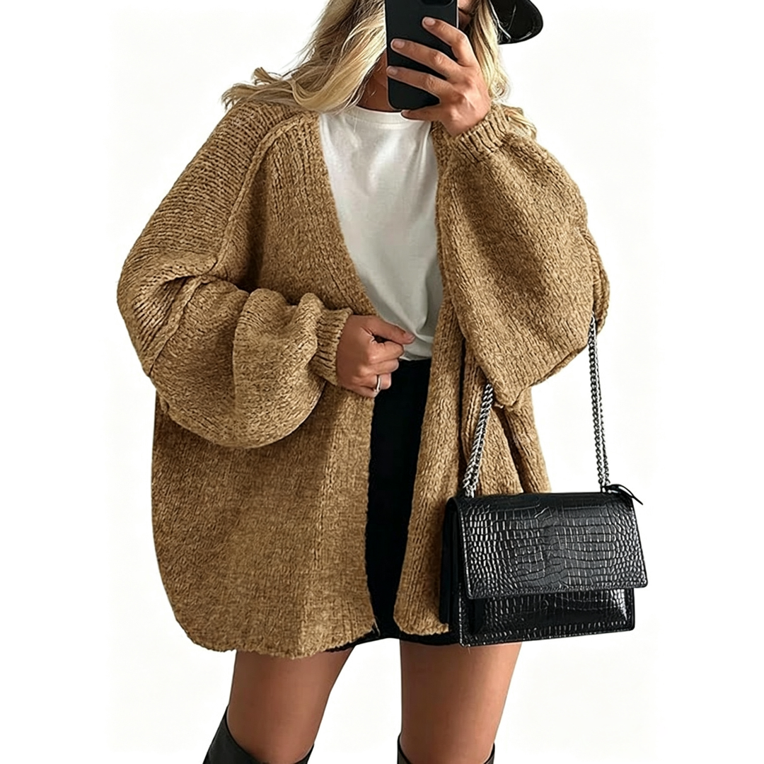 Women’s Chunky Knit Cardigan – Relaxed Fit
