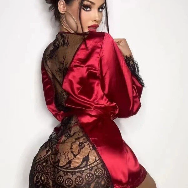 Lace-trimmed tie-front robe