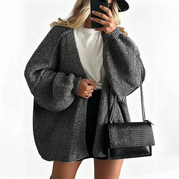 Women’s Chunky Knit Cardigan – Relaxed Fit