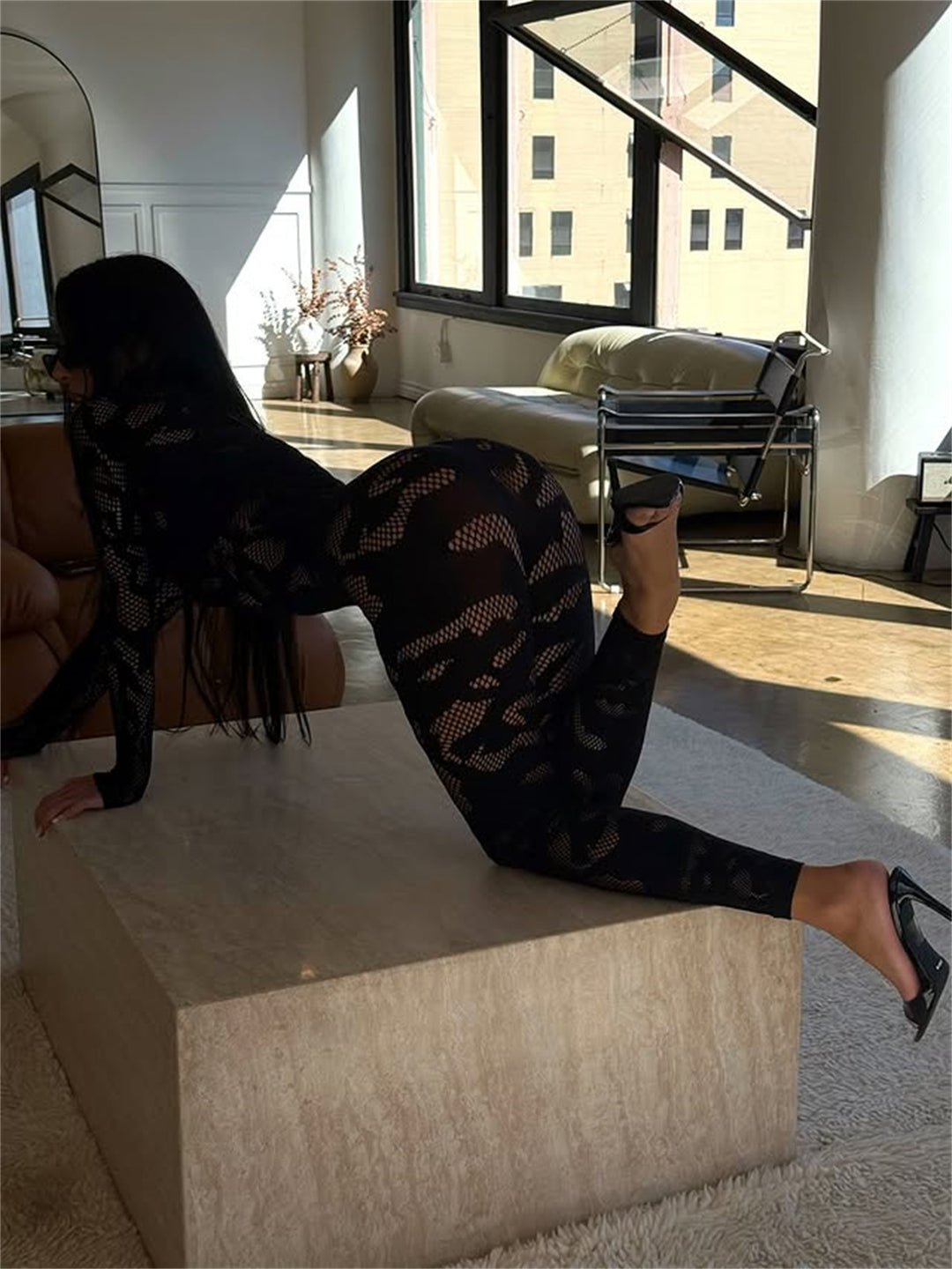 Long-sleeved seamless knitted bodysuit