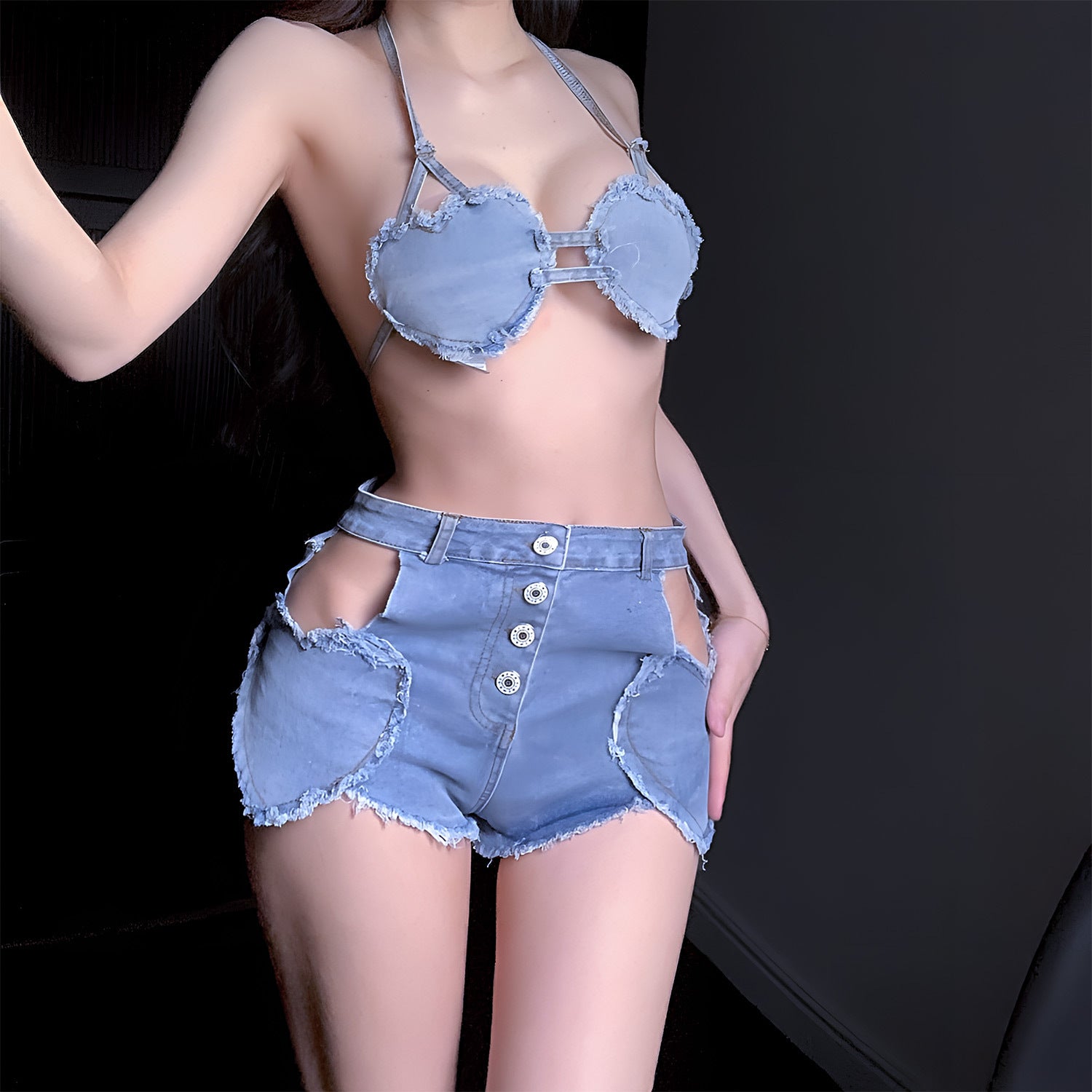 Heart ripped high waist denim shorts