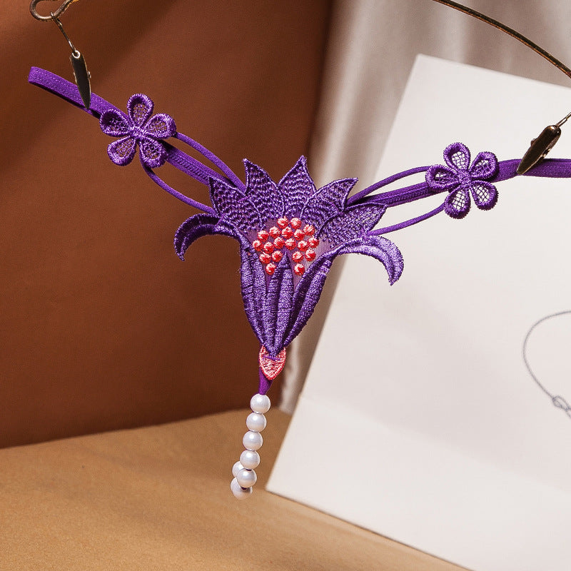 Hollow Pearl Flower Thong