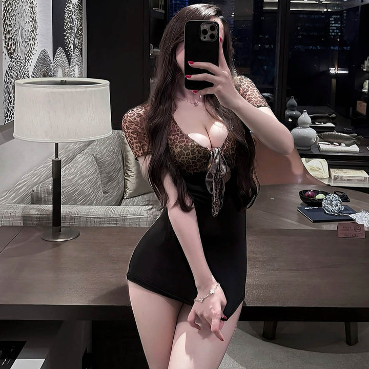 Leopard print bodycon skirt suit